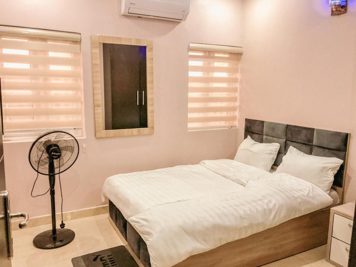 Crayford Homes Ikeja Extérieur photo